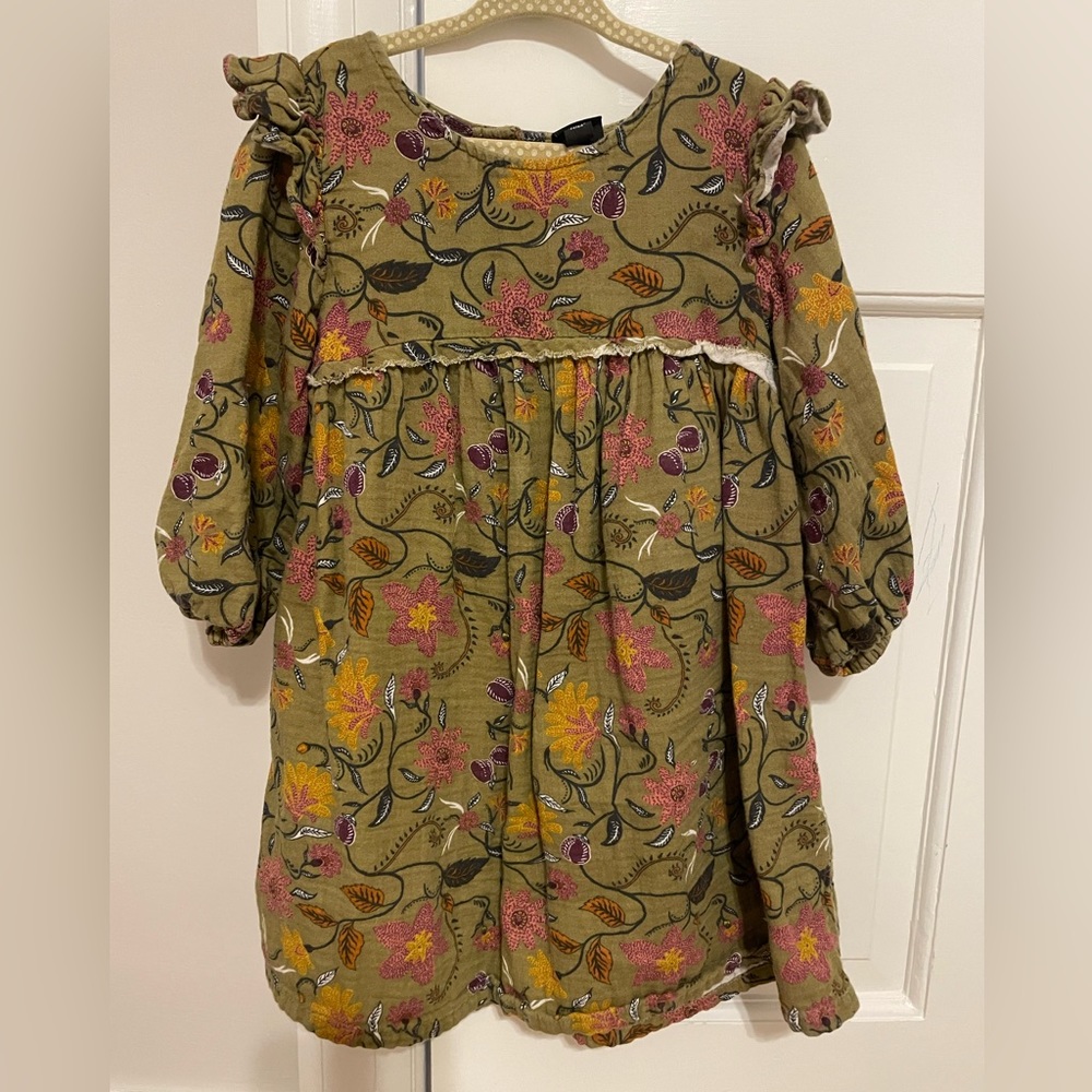 Art class dress (4T)